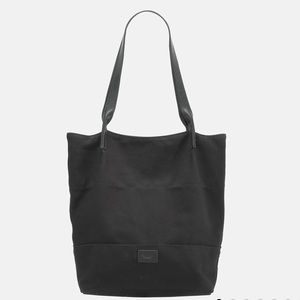 NWT Hammitt Venice Beach Tote Black Canvas with Leather handles. Sold Out!